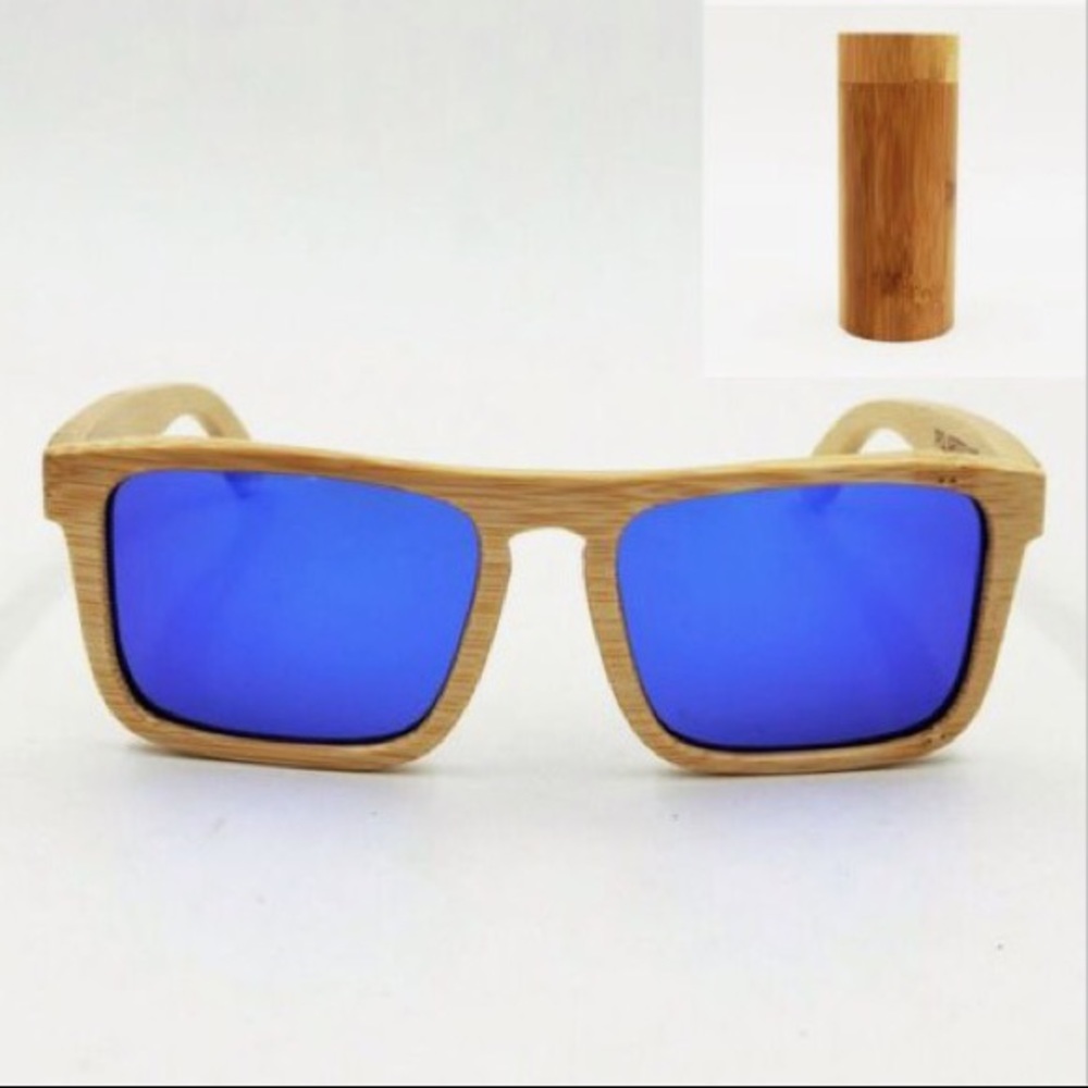 Bamboo sunglasses with Bamboo case